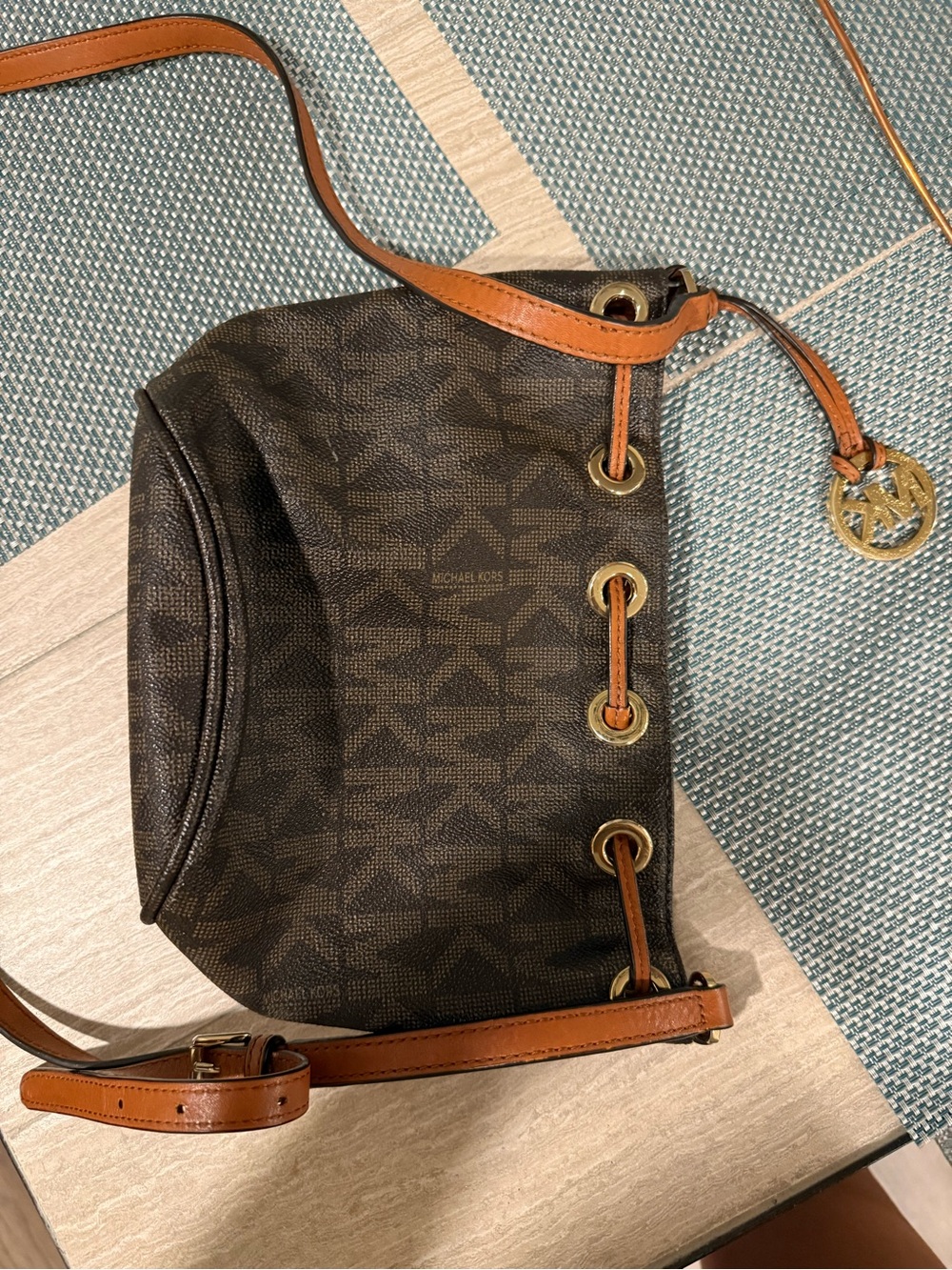 Michael Kors Brown Logo Drawstring Crossbody with Tan Trim - Picture 6 of 7